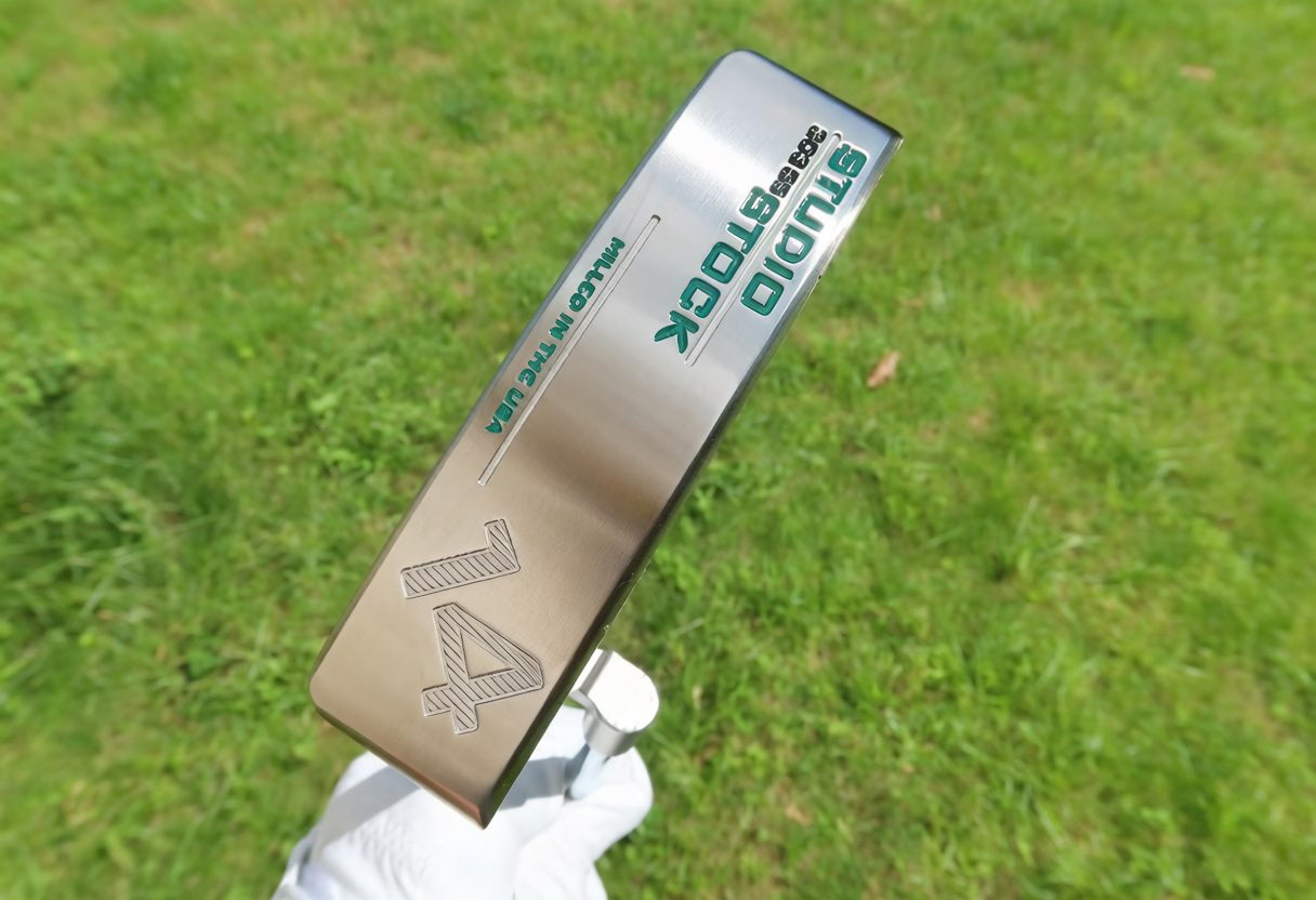 Yeni Golf Kulübü Studio Stok 1 - Golf Clubs incelemesi ve fiyatı